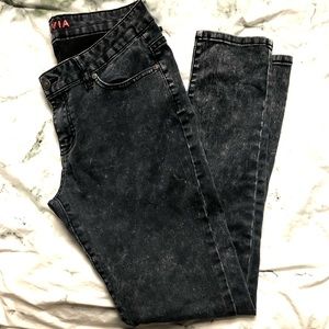 Delia*s Black Acid Wash Skinny Jeans/ Jeggings NEW